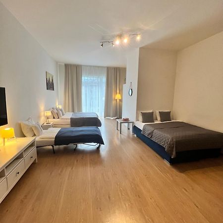 Maria Apartments - Free Parking Прага Экстерьер фото